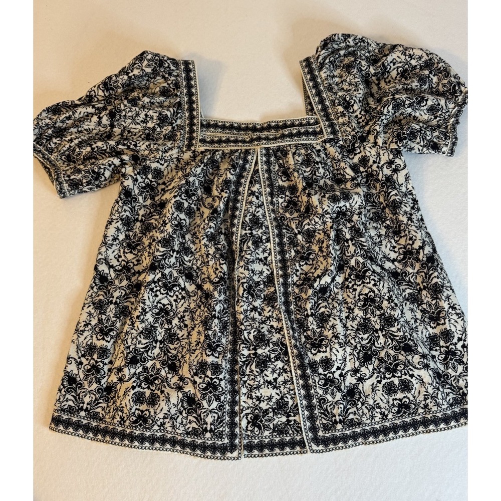 Max Studio London Black White Floral Puff Sleeve Peasant Blouse XS 3710B32